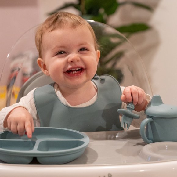 8 Piece Silicone Dining Set - Picture 4 of 4